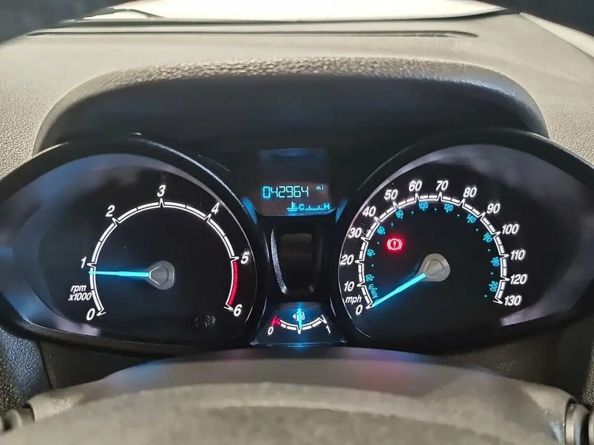 2021-ford-transit-courier-10t-leader-ecoboost-big-19