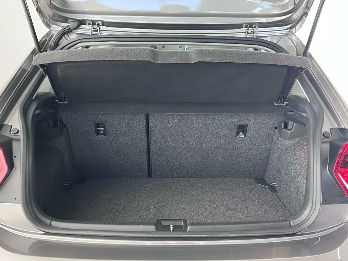 2019-volkswagen-polo-10-tsi-se-ss-big-9