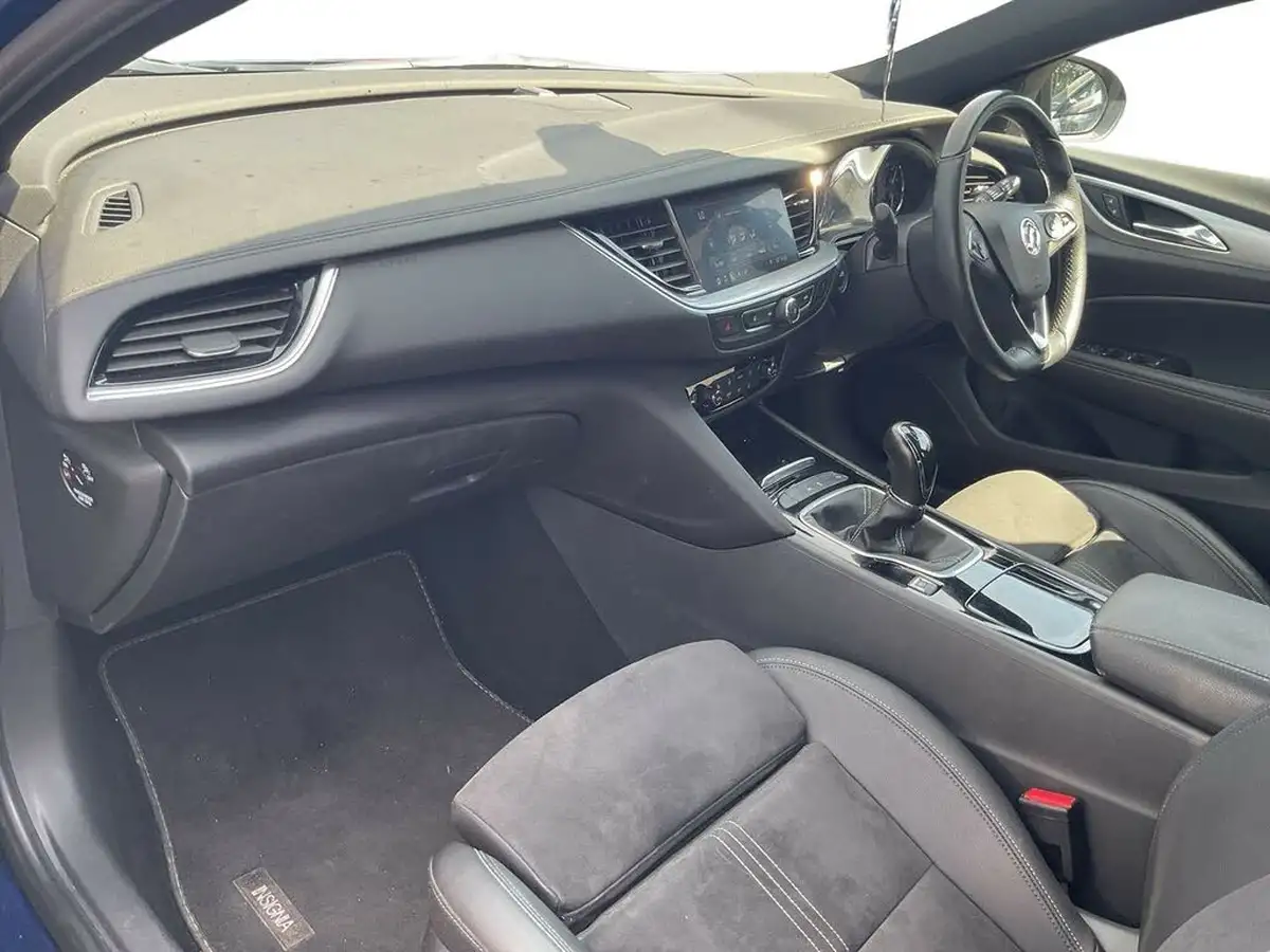 2021-vauxhall-insignia-grand-sport-15-turbo-d-ultimate-nav-big-6