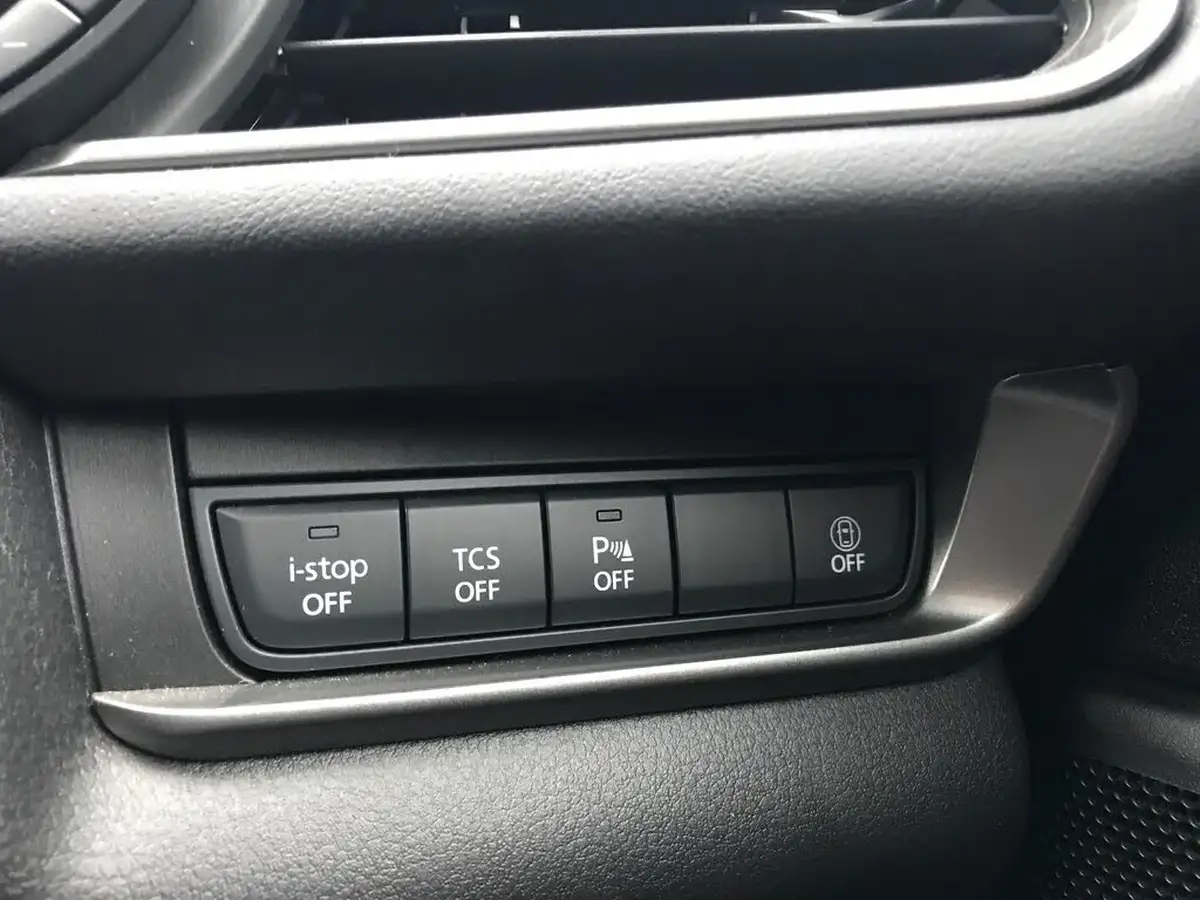 2022-mazda-cx-30-20-e-skyactiv-g-se-l-lux-big-23