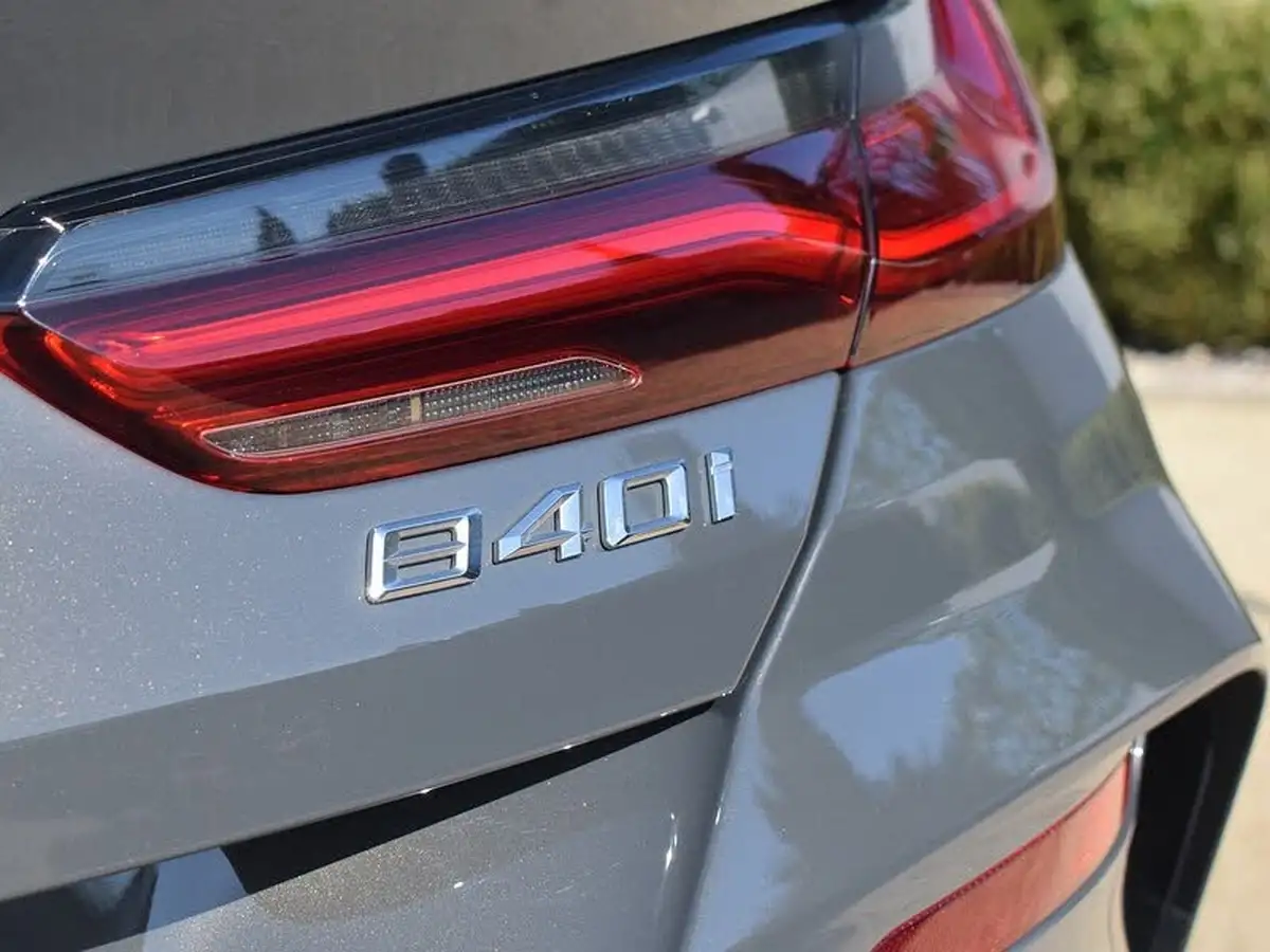 2021-bmw-8-series-30-840i-m-sport-gran-coupe-4d-big-28