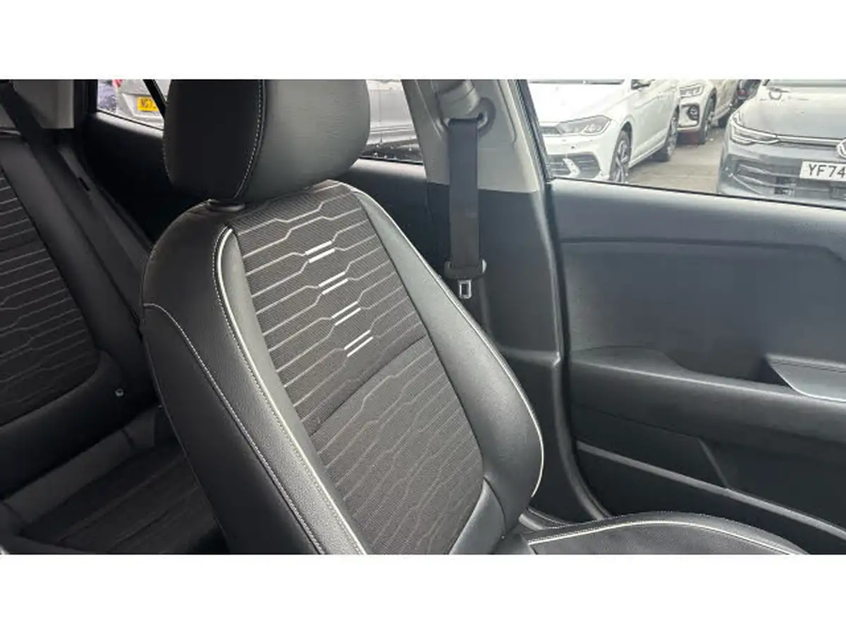 2021-kia-stonic-10-t-gdi-gt-line-big-31