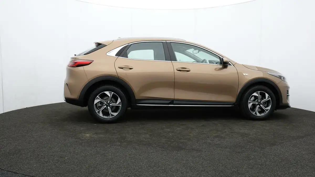 2022-kia-xceed-10-t-gdi-2-big-29