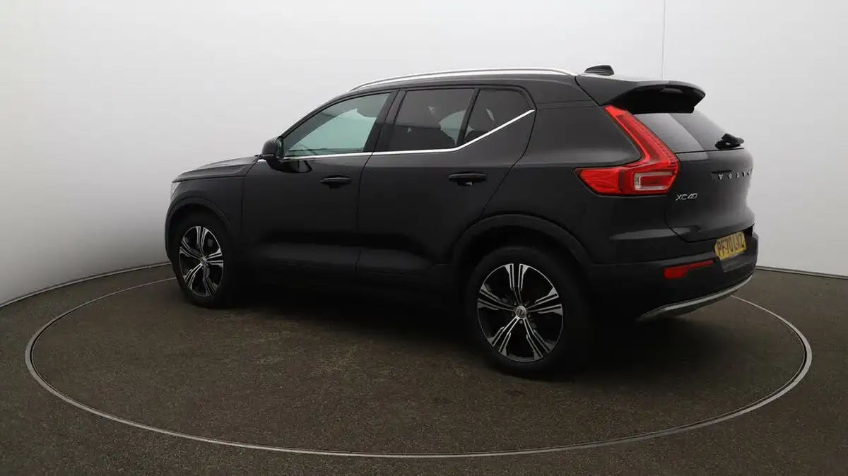 2021-volvo-xc40-20-b4-inscription-pro-197bhp-geartronic-big-26