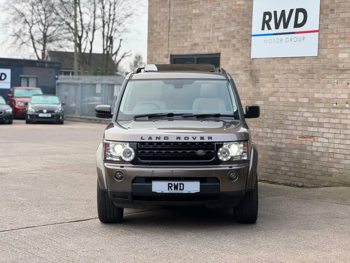 2013-land-rover-discovery-4-30td-hse-luxury-4x4-big-6
