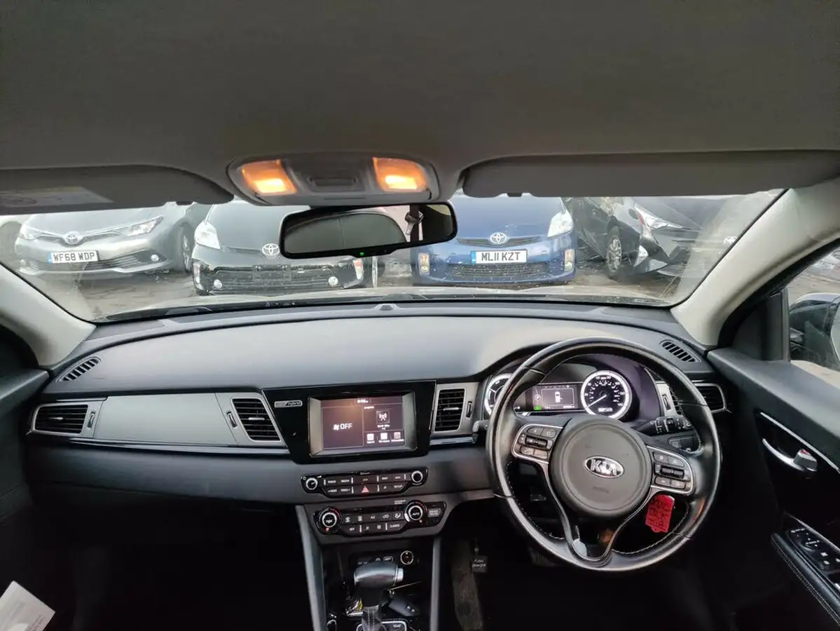 2018-kia-niro-16-gdi-2-adap-big-11