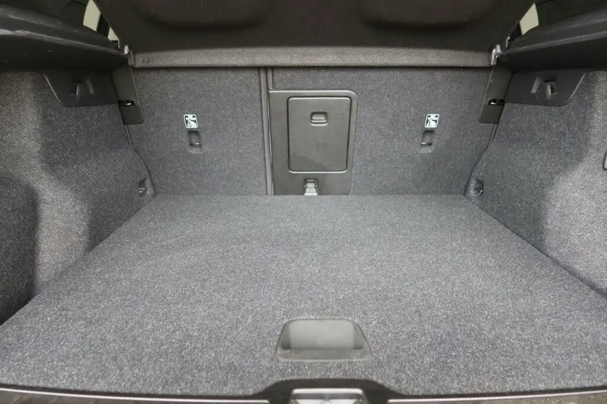 2021-volvo-xc40-15-t3-inscription-161bhp-auto-big-6