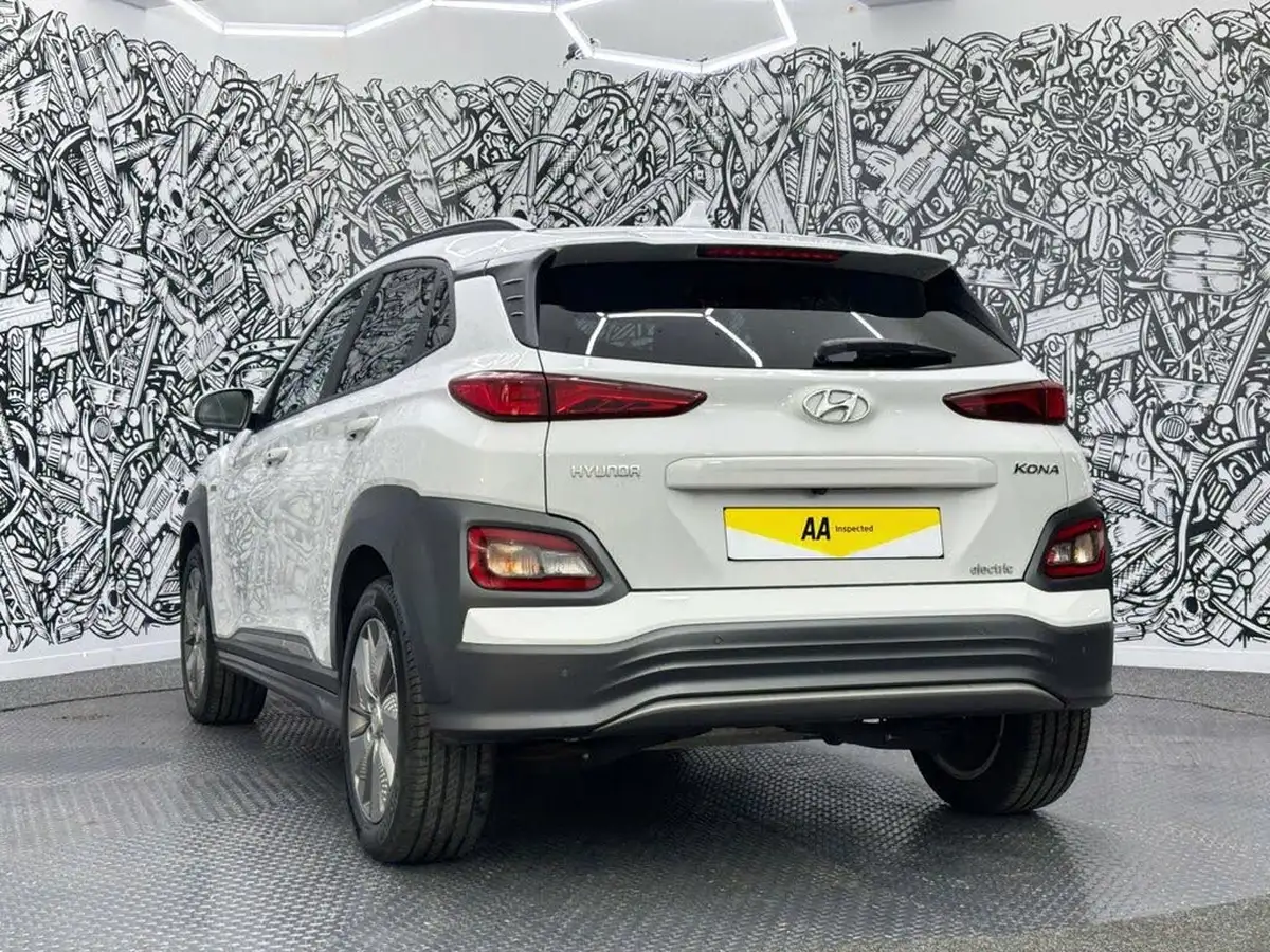 2020-hyundai-kona-e-premium-204ps-big-5