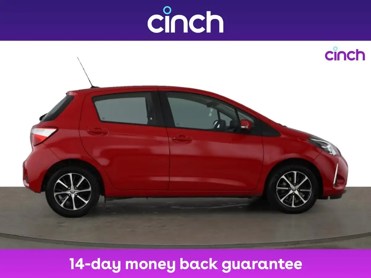 2018-toyota-yaris-15-vvt-i-icon-tech-111bhp-1496cc-big-7