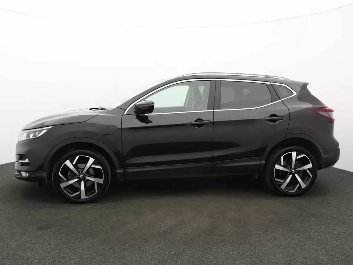 2021-nissan-qashqai-13-dig-t-n-motion-140ps-big-3
