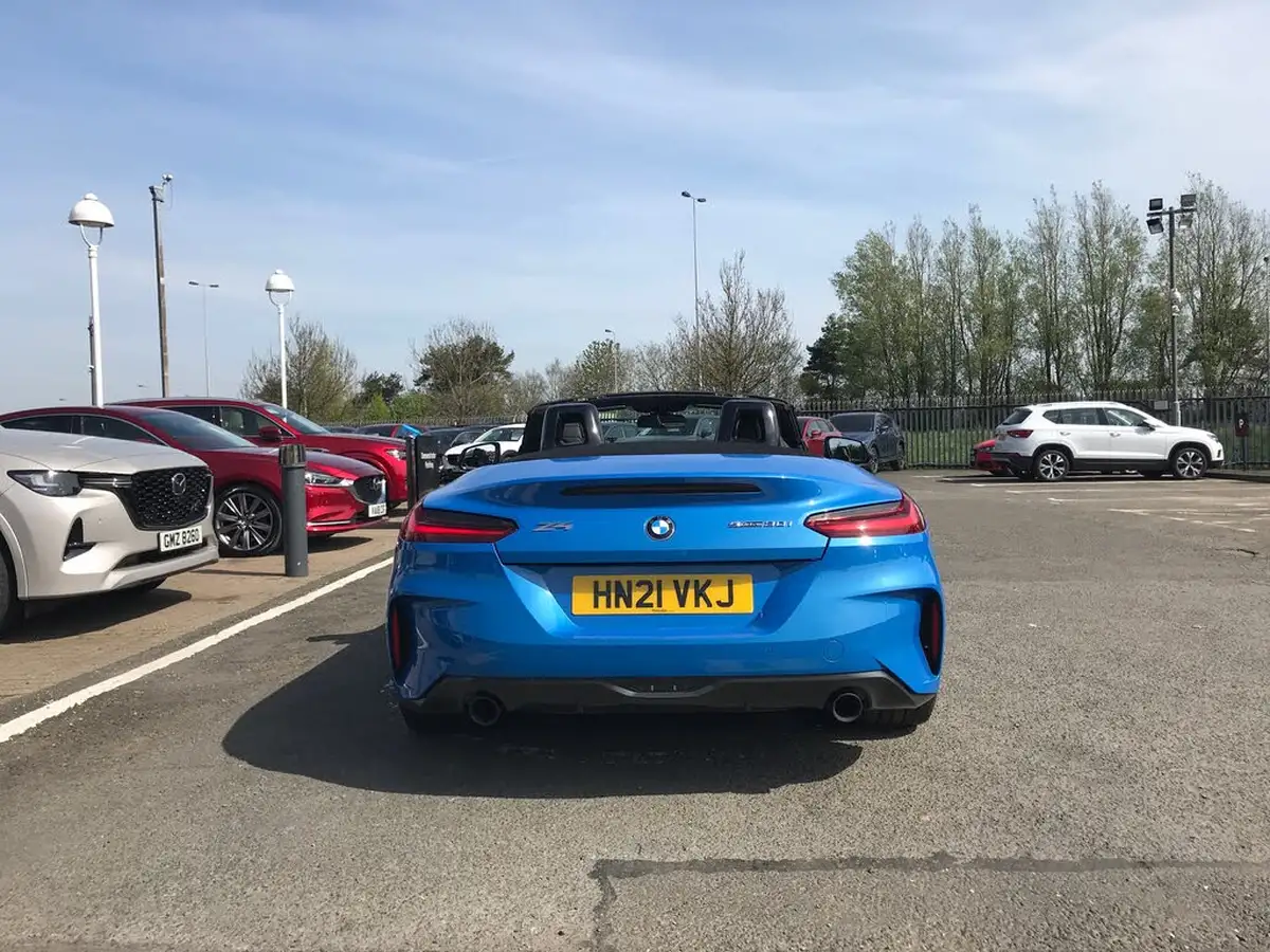 2021-bmw-z4-20-sdrive30i-m-sport-big-25