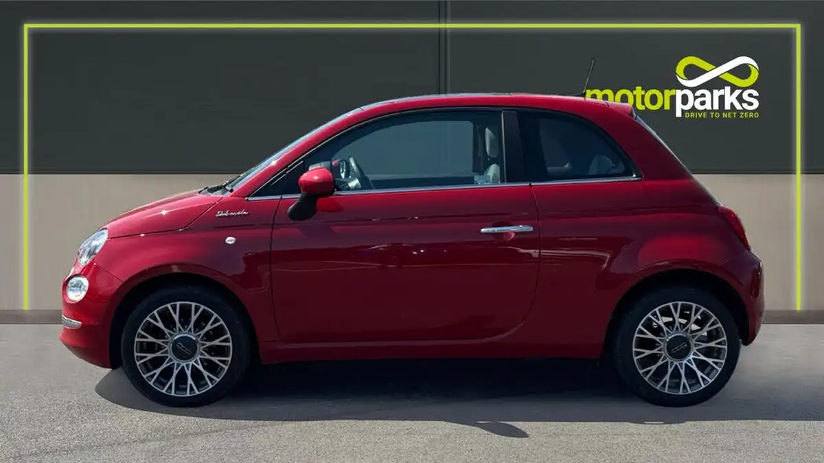 2022-fiat-500-10-dolcevita-big-5
