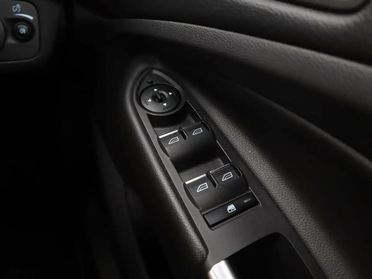 2019-ford-kuga-20tdci-titanium-x-edition-120ps-powershift-big-20