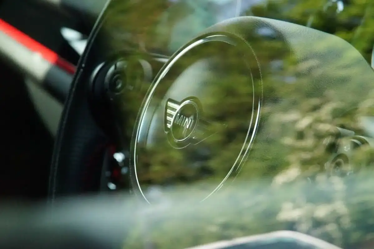 2019-mini-countryman-20-john-cooper-works-big-8