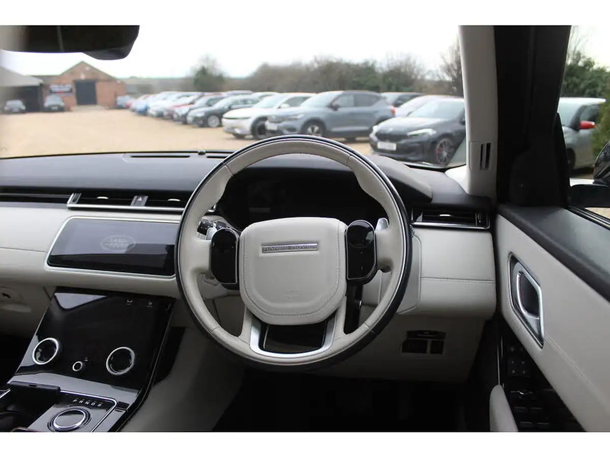 2019-land-rover-range-rover-velar-20-d240-hse-big-8