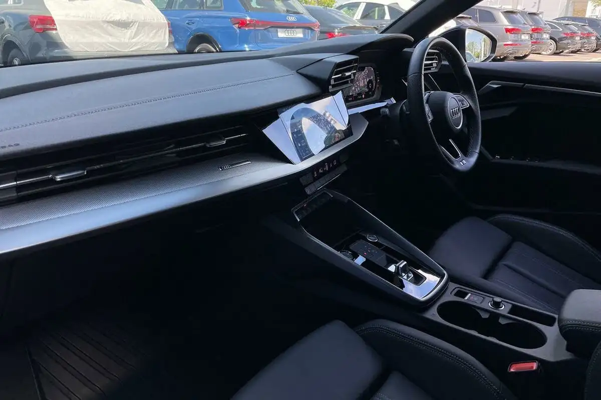 2023-audi-a3-20-35-tdi-s-line-sportback-5d-big-28