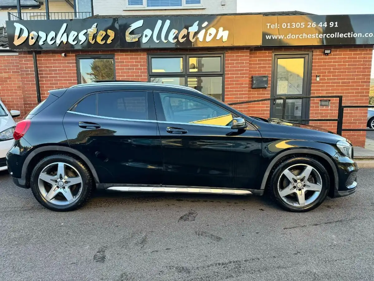 2014-mercedes-benz-gla-class-20-amg-line-premium-plus-package-big-2