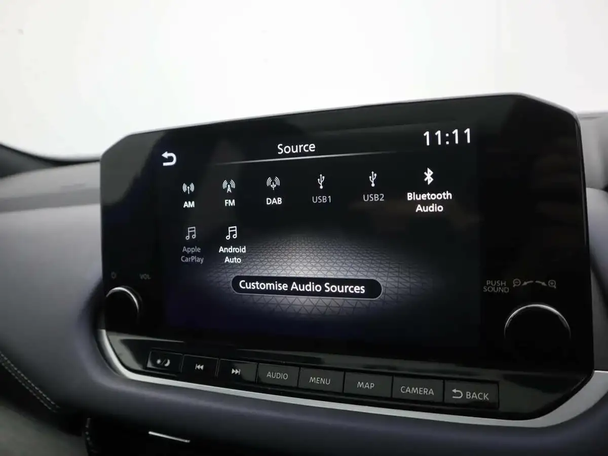 2021-nissan-qashqai-13-dig-t-tekna-big-15