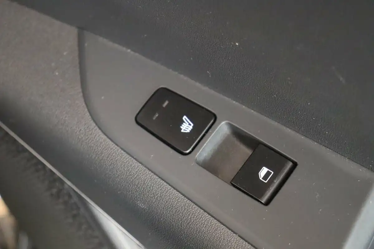 2022-kia-niro-ev-e-4-big-36