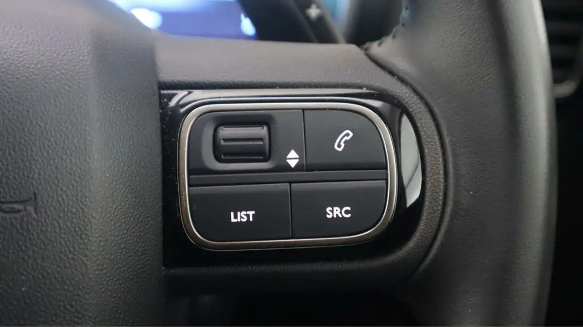 2022-citroen-c5-aircross-16-puretech-shine-big-24