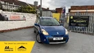 2011-renault-clio-15td-dynamique-tom-tom-15dci-fap-hatchback-5d-small-0