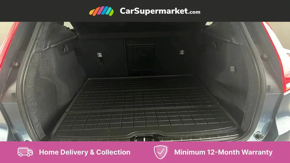 2019-volvo-xc40-15-t3-inscription-163bhp-big-21