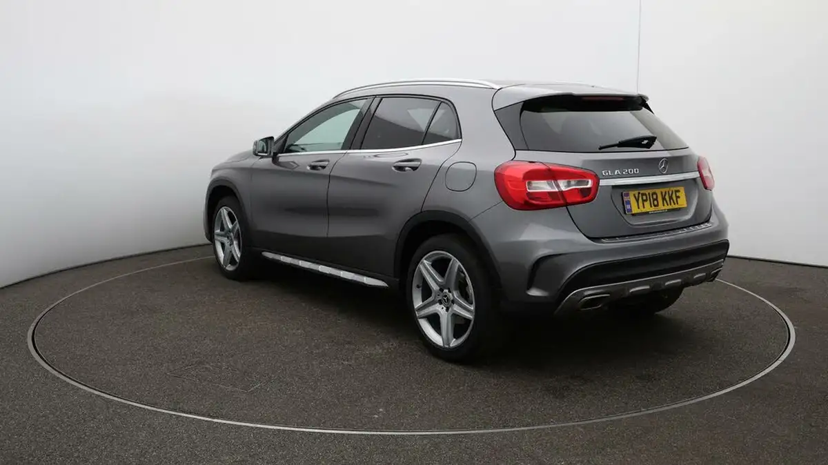 2018-mercedes-benz-gla-class-16-gla-200-amg-line-154bhp-big-52