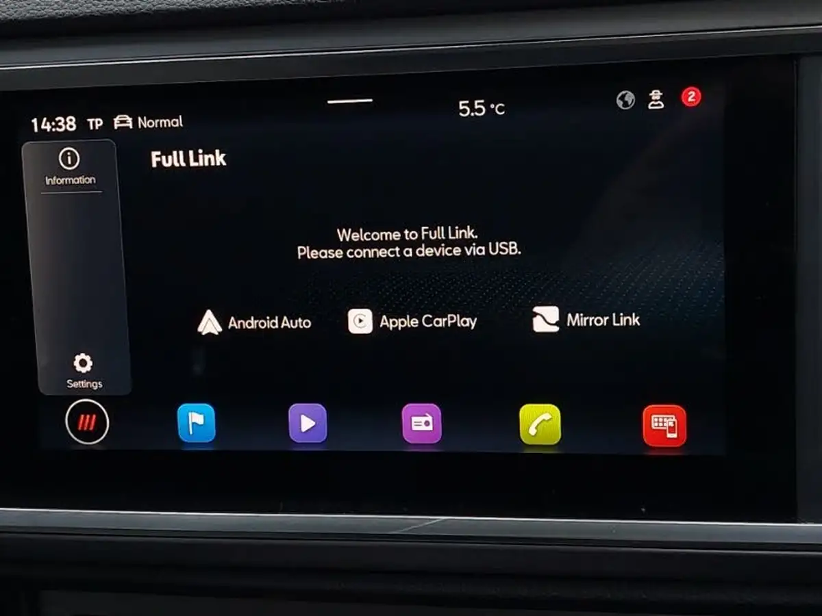 2023-seat-ateca-15-ecotsi-fr-big-12