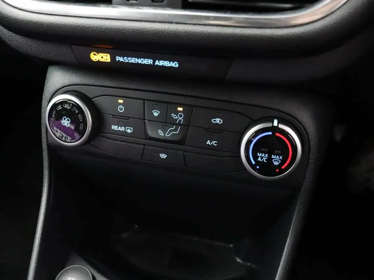 2021-ford-fiesta-10t-st-line-edition-95ps-5d-big-19
