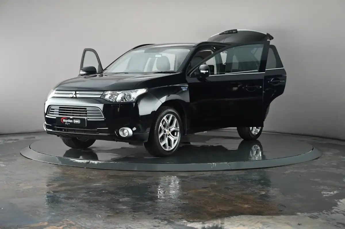 2014-mitsubishi-outlander-20-gx4h-big-38