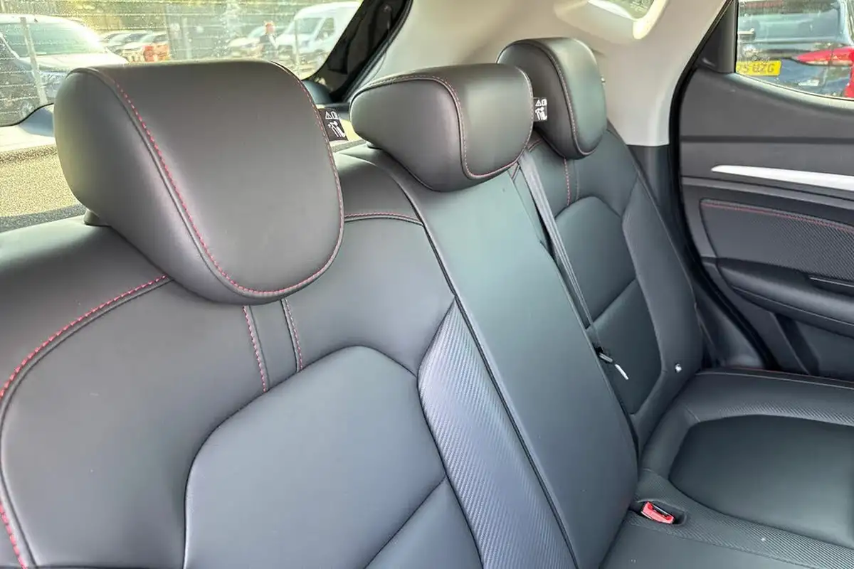 2023-mg-zs-suv-15-vti-tech-exclusive-big-12