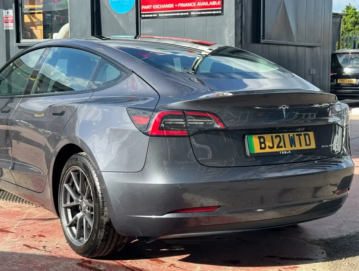 2021-tesla-model-3-e-long-range-4x4-big-11
