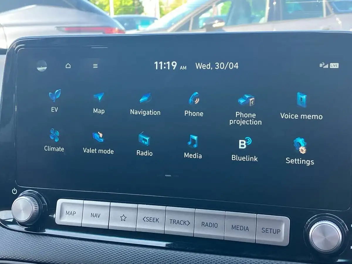 2020-hyundai-kona-e-premium-204ps-big-47