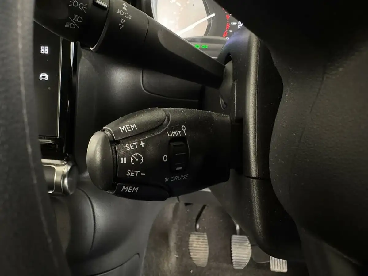 2023-citroen-c3-12-puretech-c-series-edition-83ps-ss-big-24