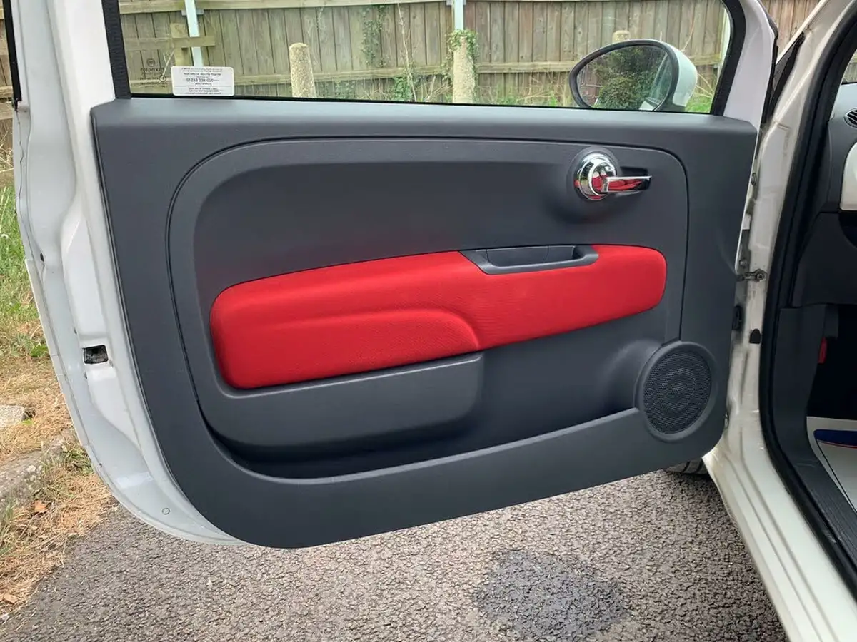 2011-fiat-500-12-lounge-big-22
