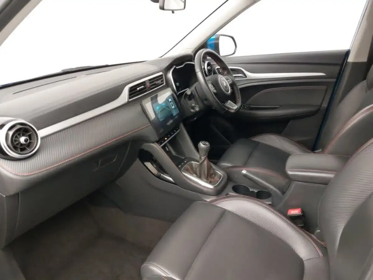 2021-mg-zs-suv-15-vti-tech-exclusive-big-4