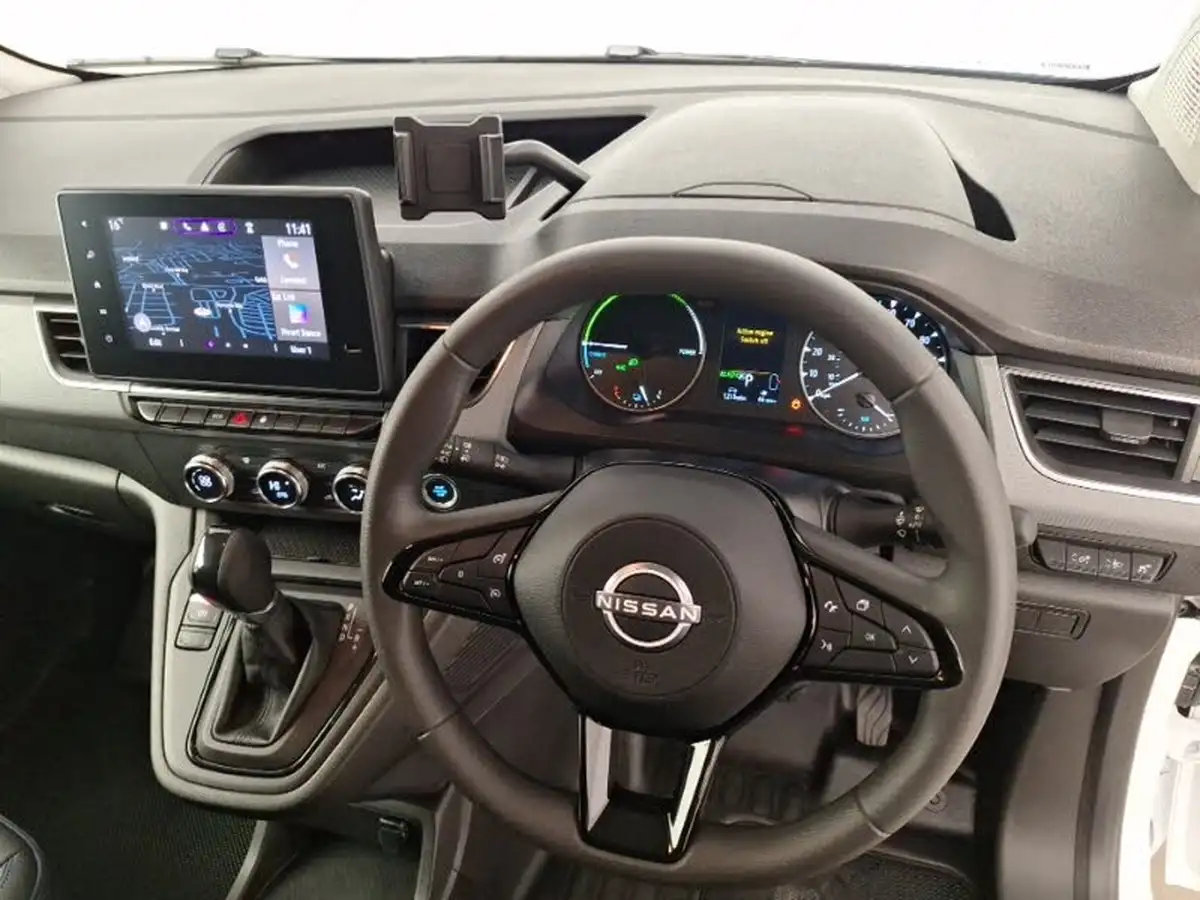 2023-nissan-townstar-e-45kwh-l1-tekna-big-6