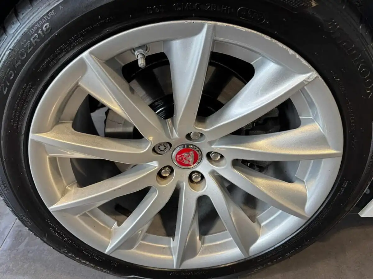 2018-jaguar-f-type-30-v6-sc-ss-coupe-auto-big-13