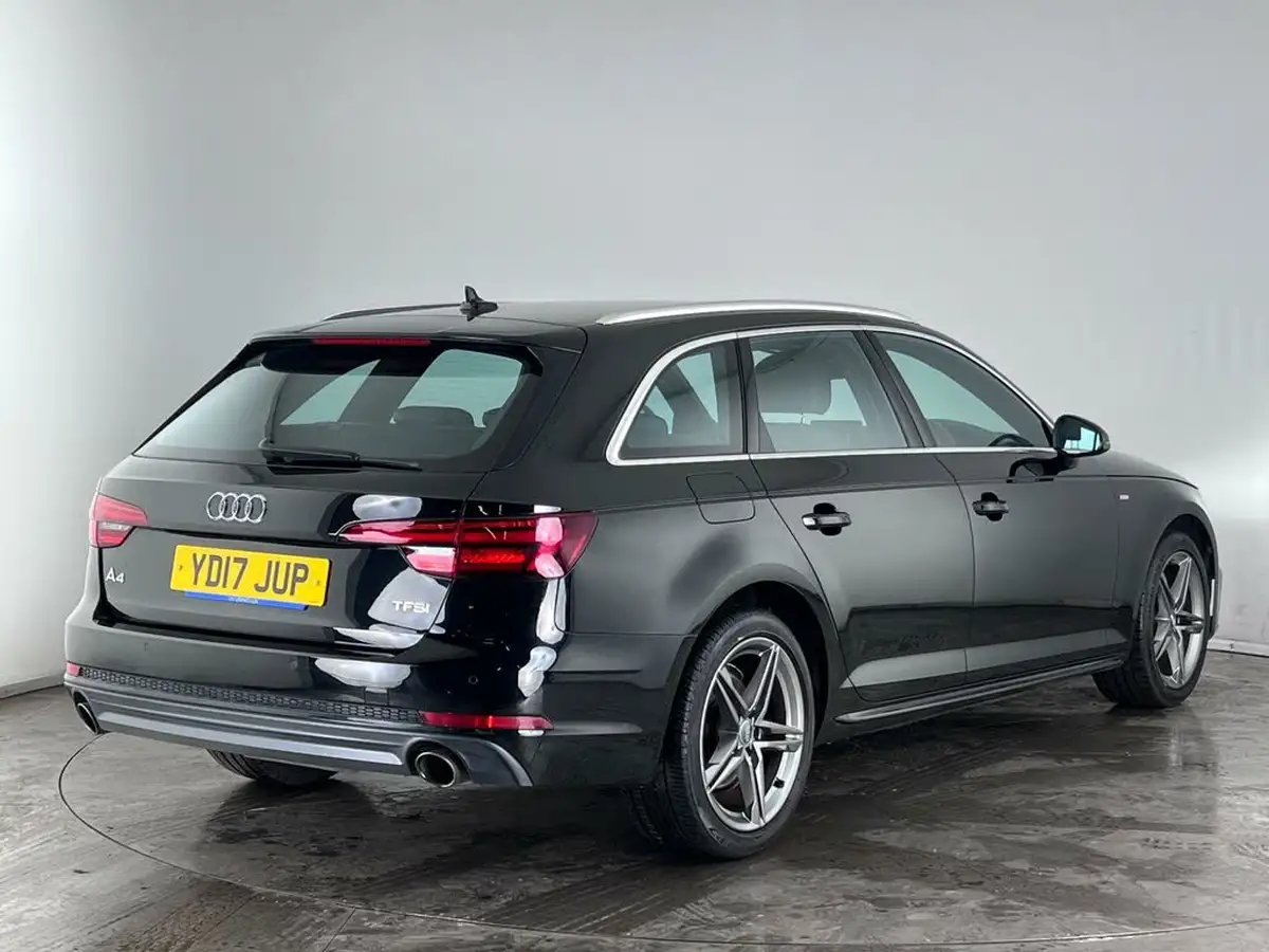 2017-audi-a4-avant-20-tfsi-s-line-tronic-big-2