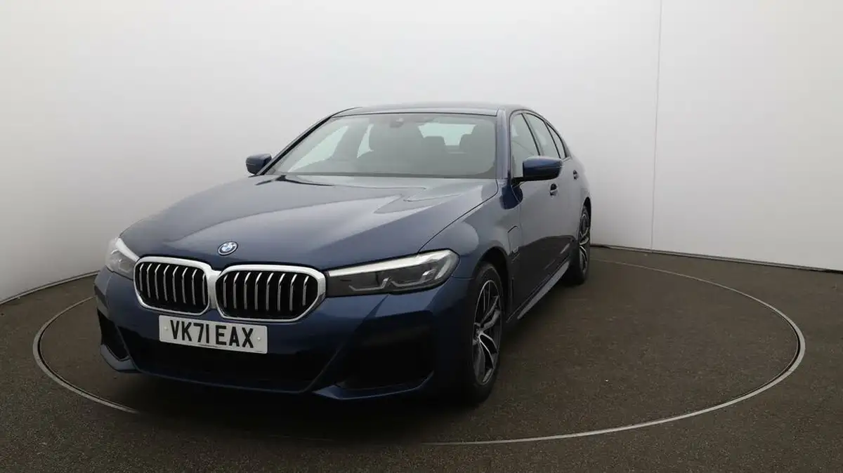 2021-bmw-5-series-20-530e-m-sport-saloon-4d-big-31