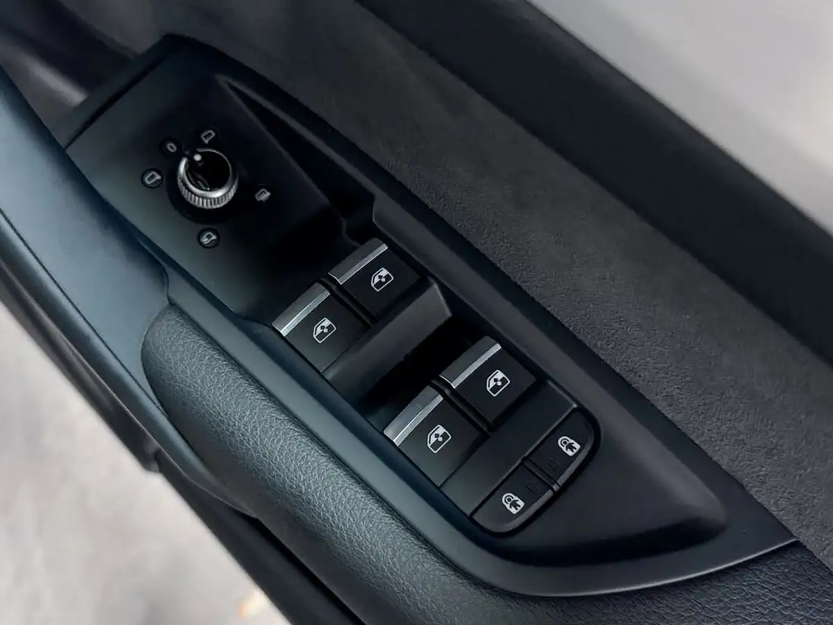 2021-audi-q5-20-45-tfsi-s-line-sportback-big-18