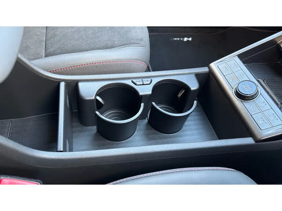 2025-hyundai-kona-big-56