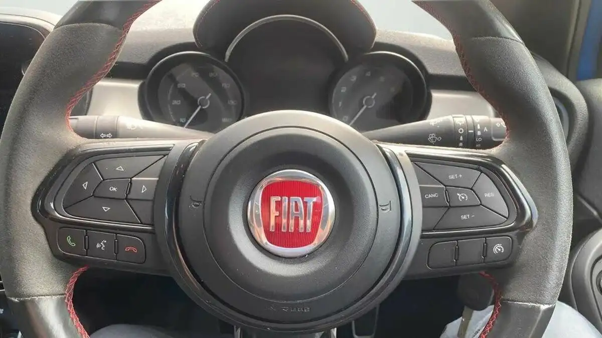 2020-fiat-500x-10-firefly-turbo-sport-big-17