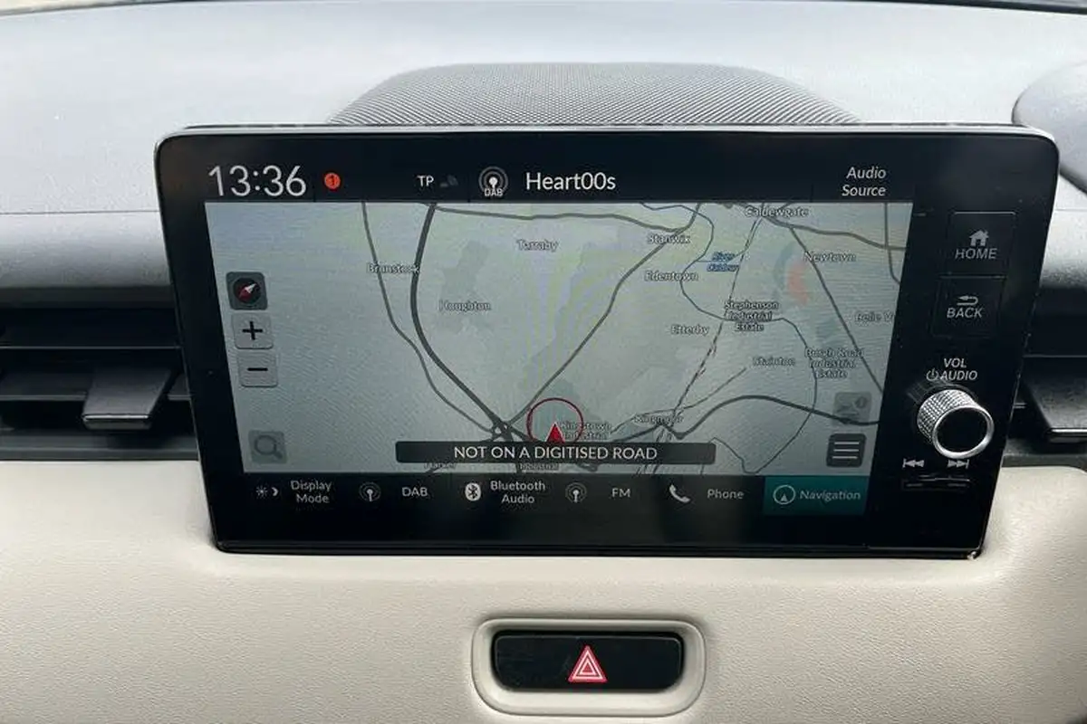 2022-honda-hr-v-15-i-mmd-advance-style-big-24