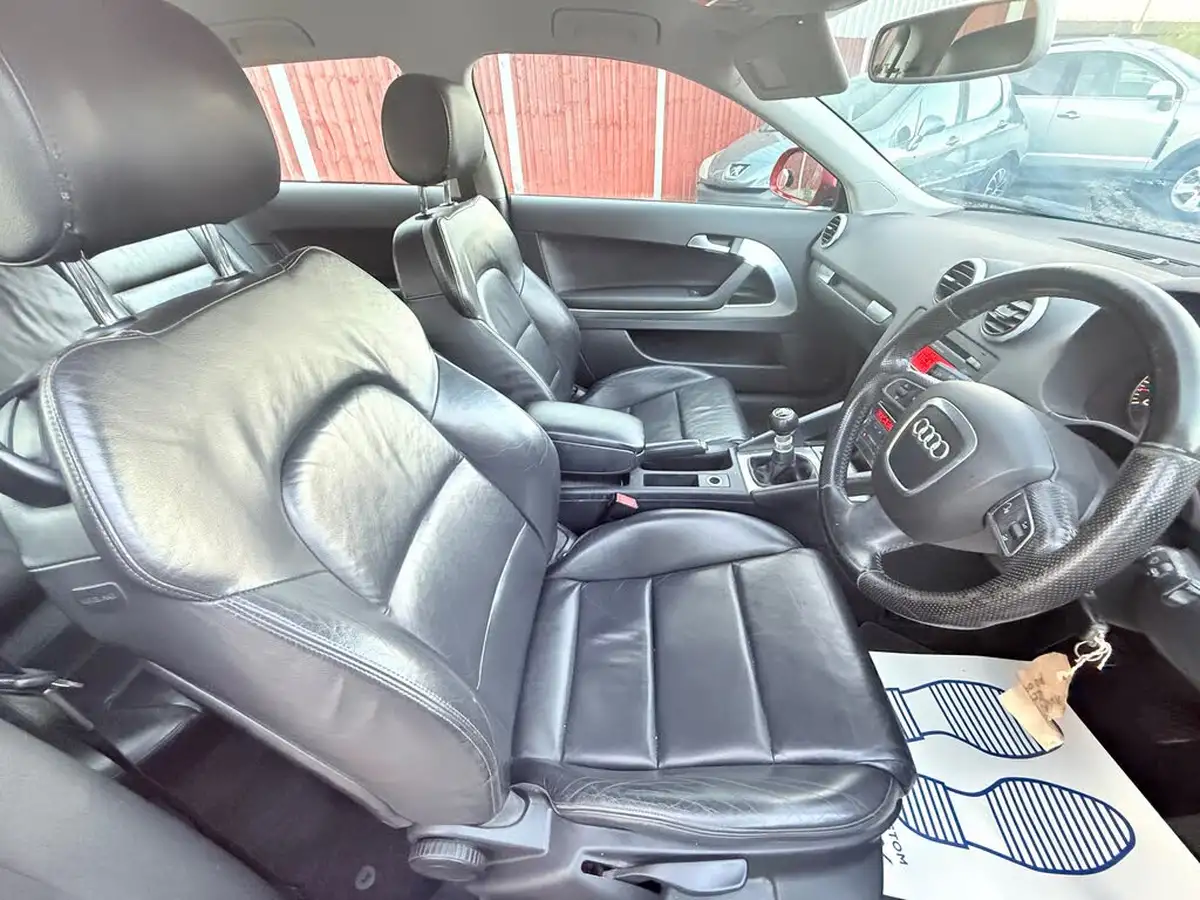 2009-audi-a3-14-sport-hatchback-3d-big-15