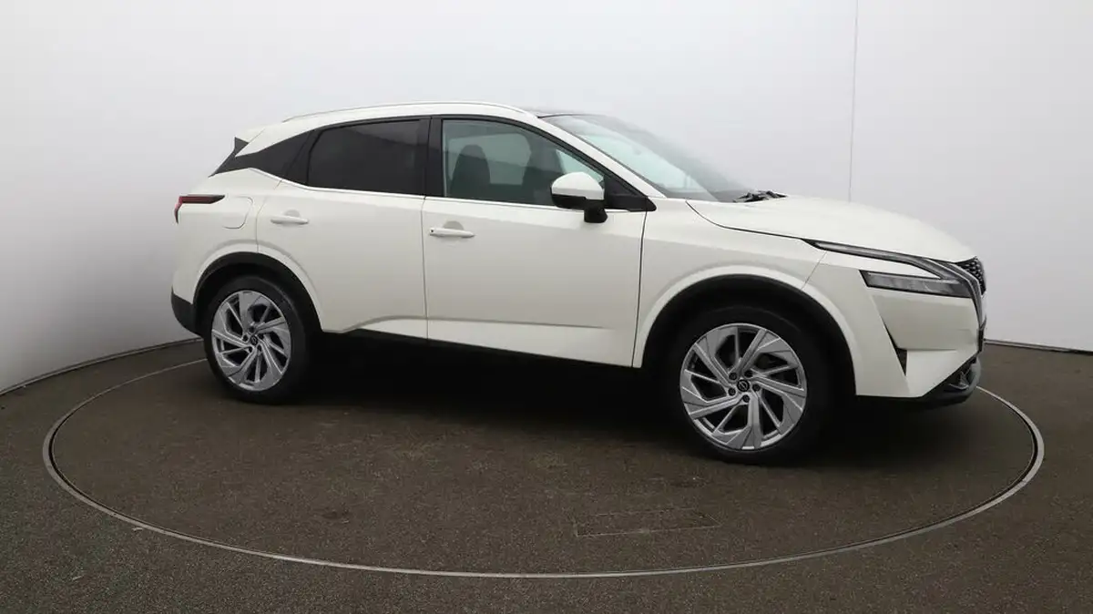 2022-nissan-qashqai-13-dig-t-tekna-big-39