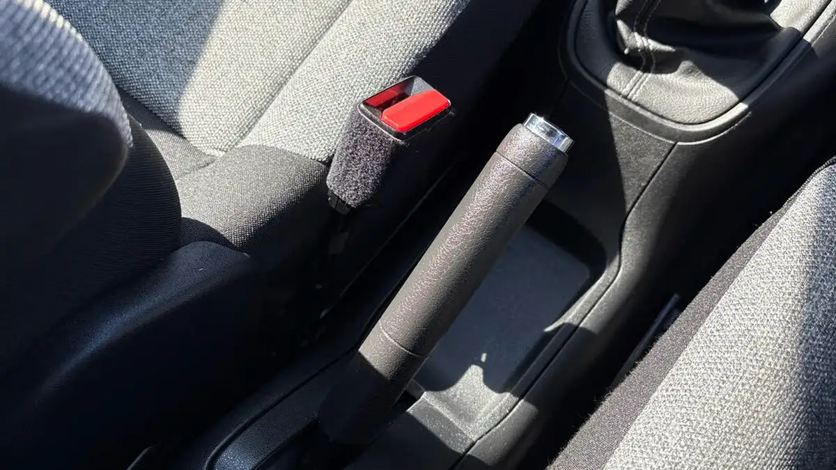 2022-citroen-c3-12-puretech-c-series-big-20