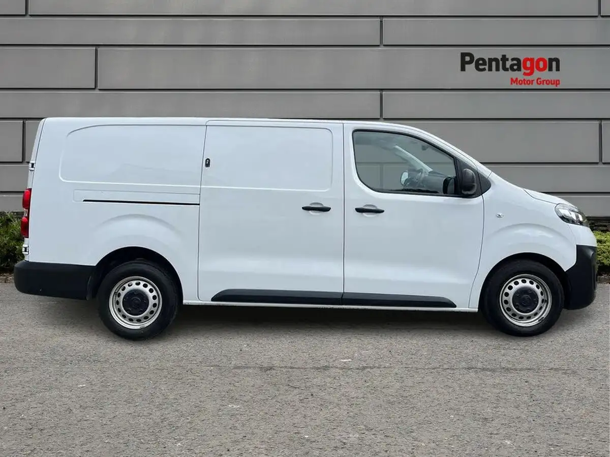 2024-vauxhall-vivaro-15td-2900-l2h1-prime-big-10