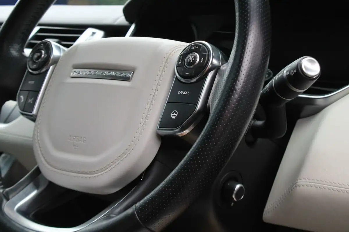 2015-land-rover-range-rover-sport-30-sd-v6-autobiography-dynamic-306bhp-4wd-big-35