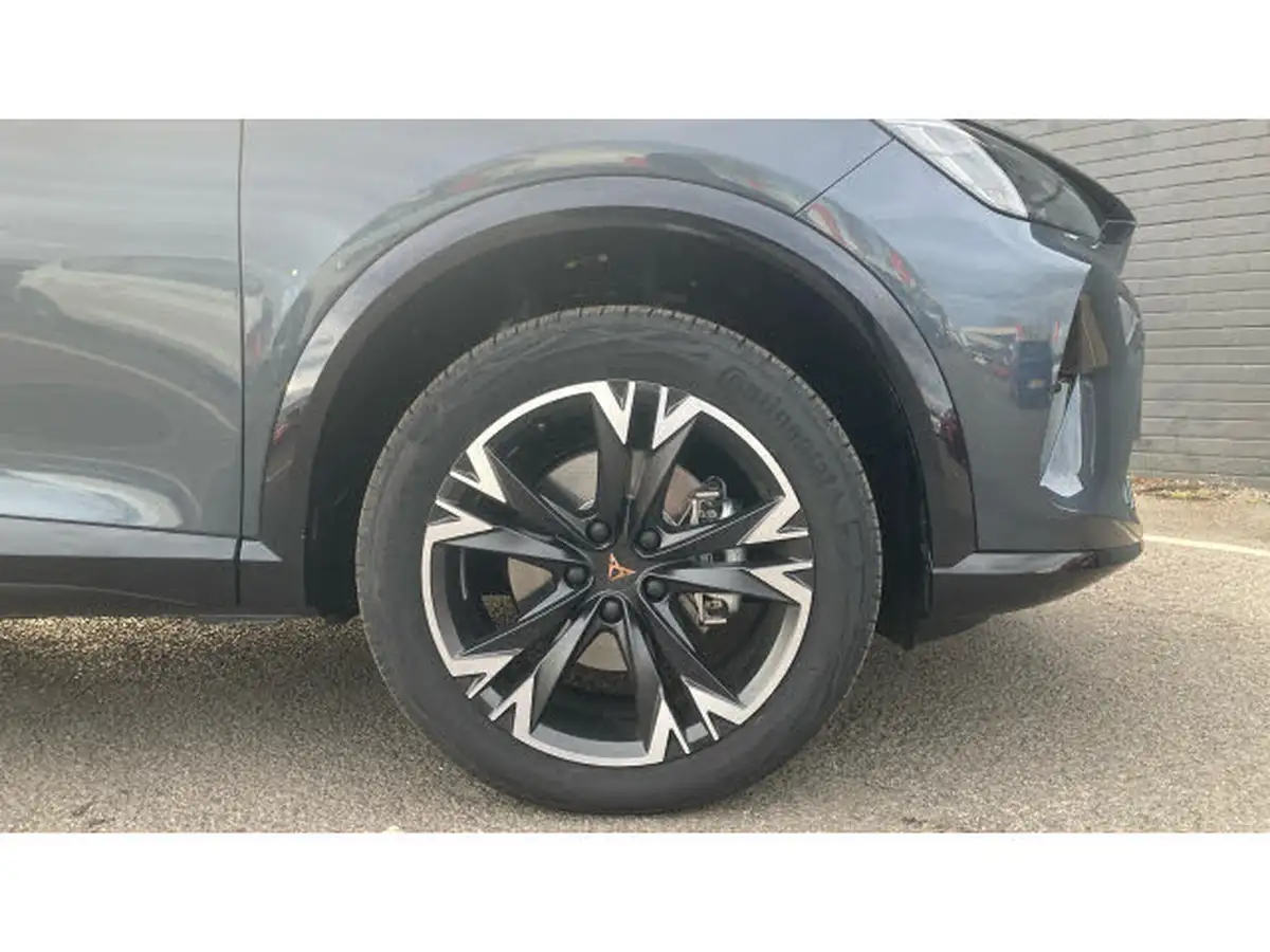 2025-cupra-formentor-15-etsi-v1-big-4